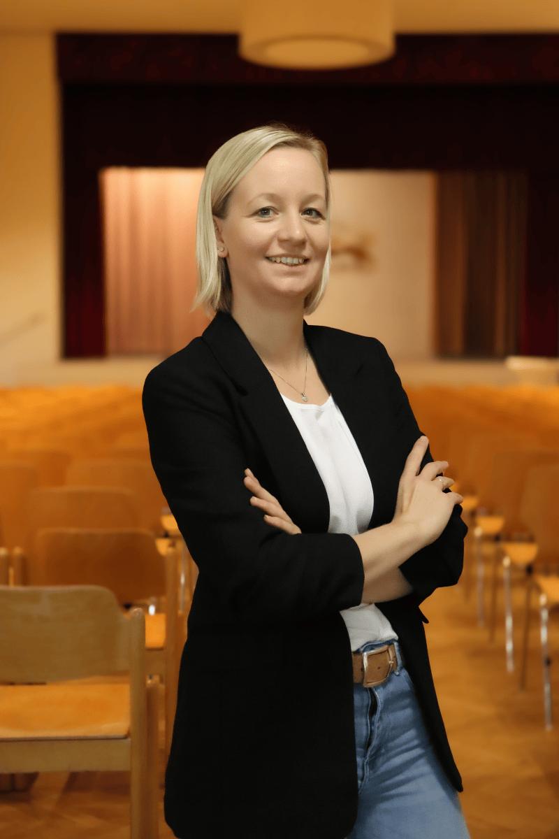 Geschäftsführung, Corinna Hanke